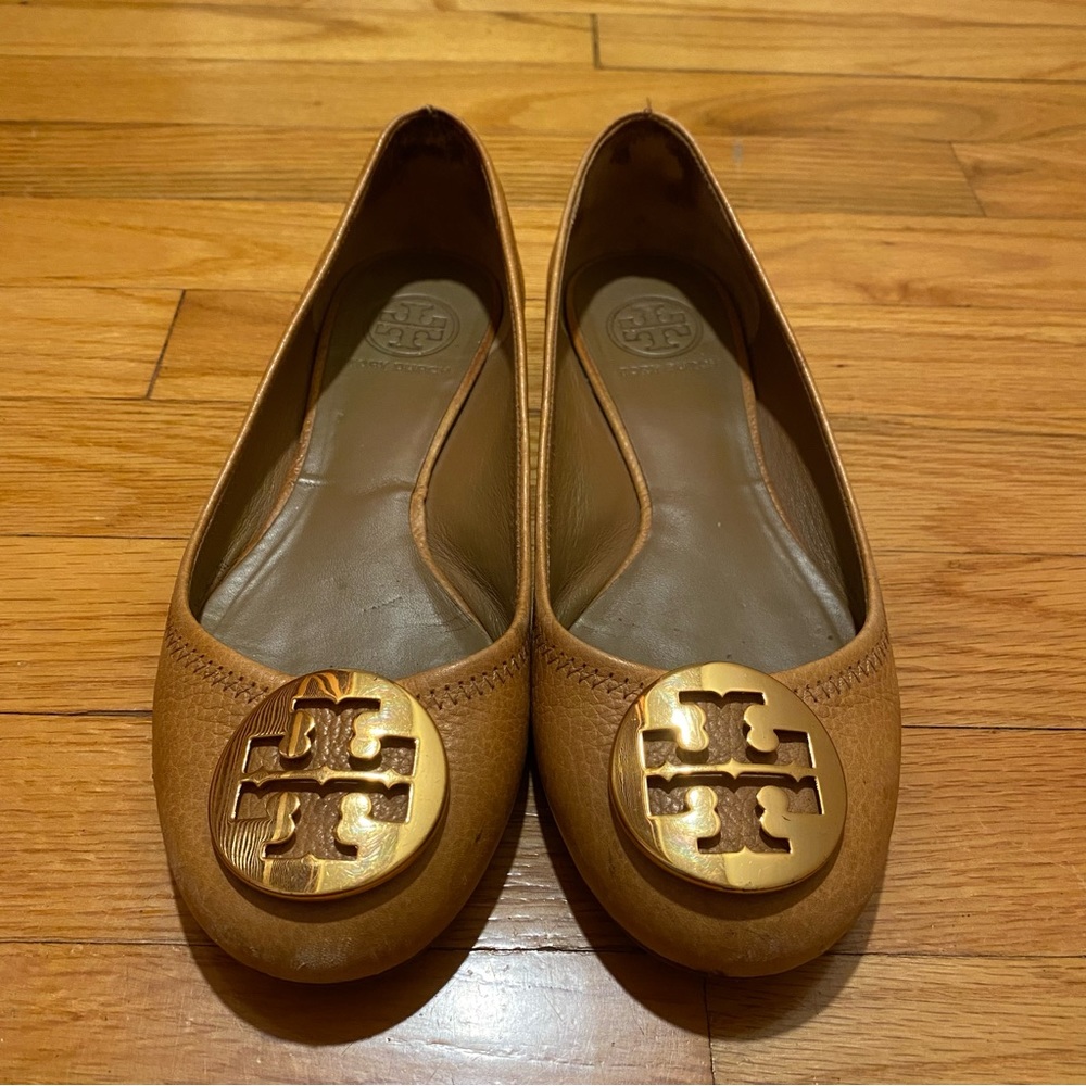 Tan Tory Burch Reva Flats